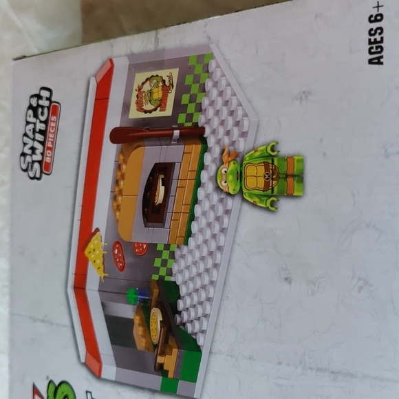 ✔️Teenage mutant ninja turtles construction set Pizza Parlor - Picture 4 of 6